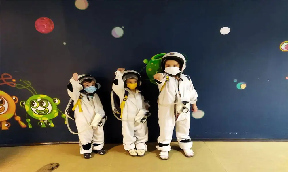 شهربازی کاربازیا برج میلاد